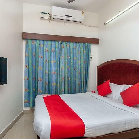 Oyo 8410 Rajeswari Tower Hotell Chennai Eksteriør bilde