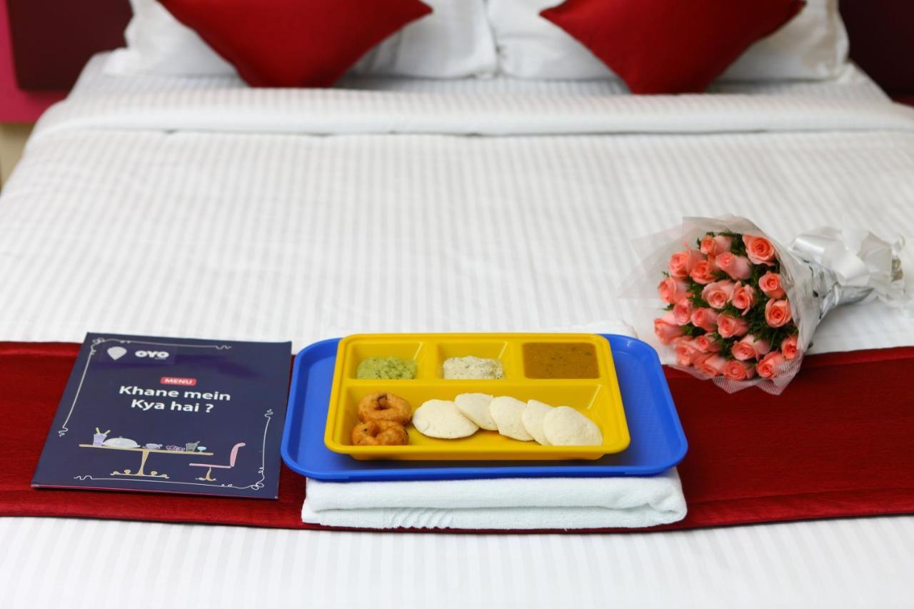 Oyo 8410 Rajeswari Tower Hotell Chennai Eksteriør bilde