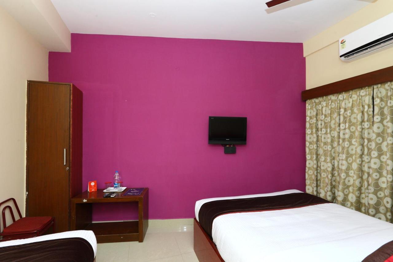 Oyo 8410 Rajeswari Tower Hotell Chennai Eksteriør bilde
