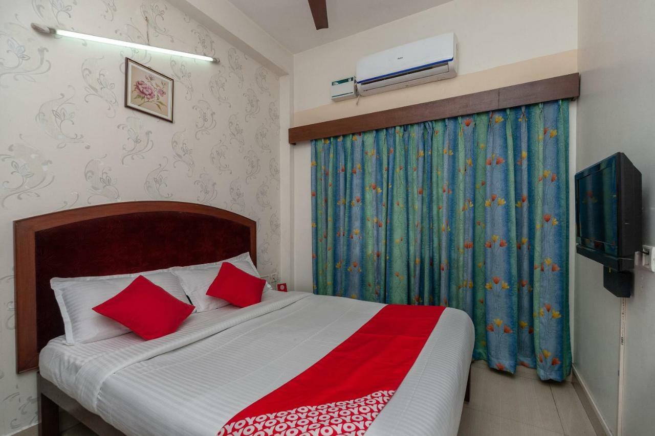 Oyo 8410 Rajeswari Tower Hotell Chennai Eksteriør bilde
