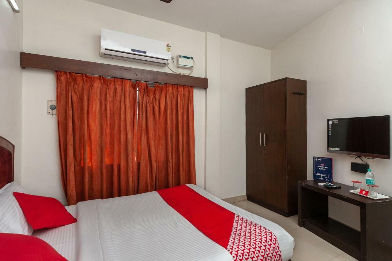 Oyo 8410 Rajeswari Tower Hotell Chennai Eksteriør bilde